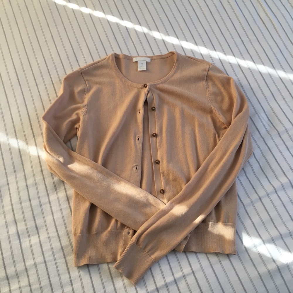 NWOT Basic H&M button cardigan